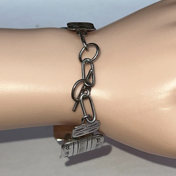 Vintage JP Sterling Silver Marquise Repousse Panel Link Bracelet 7" L, 30 Grams - Picture 5 of 15